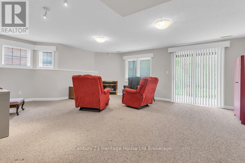 137 Ferguson Drive, Woodstock (Woodstock - South), Ontario  N4V 1H4 - Photo 24 - X13188392