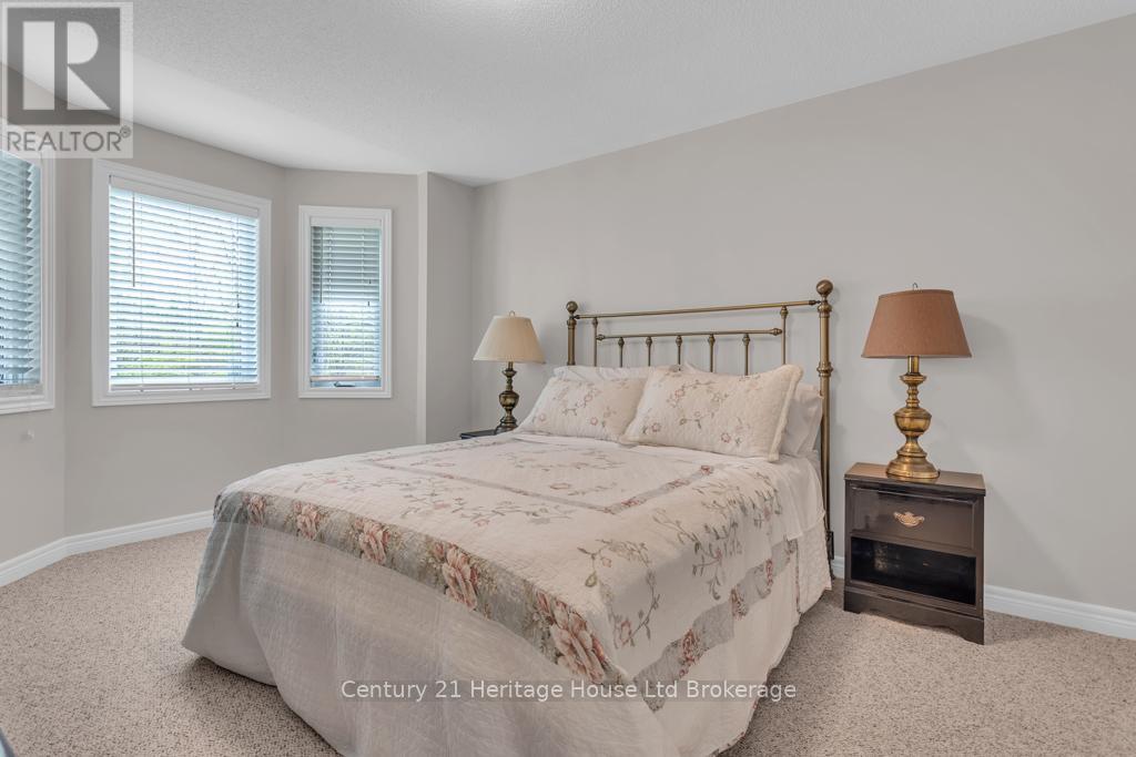 137 Ferguson Drive, Woodstock (Woodstock - South), Ontario  N4V 1H4 - Photo 27 - X13188392