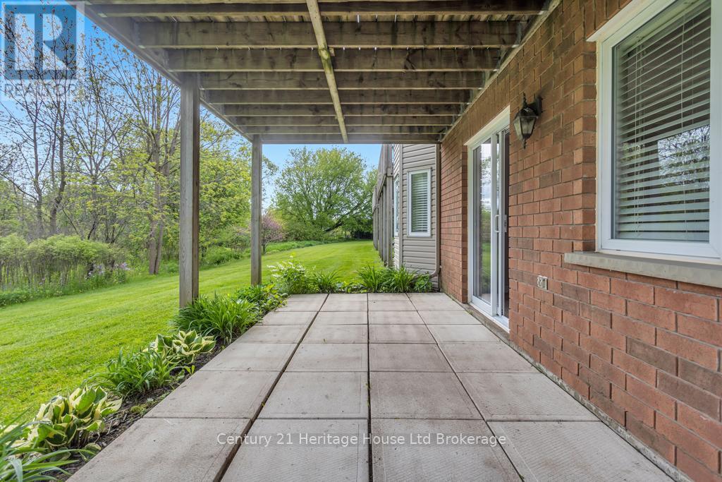 137 Ferguson Drive, Woodstock (Woodstock - South), Ontario  N4V 1H4 - Photo 32 - X13188392