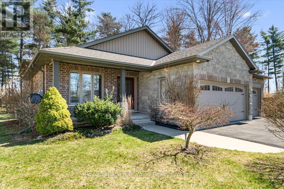 56 Wintergreen Crescent, Norfolk (Delhi), Ontario  N4B 2W5 - Photo 2 - X13194774