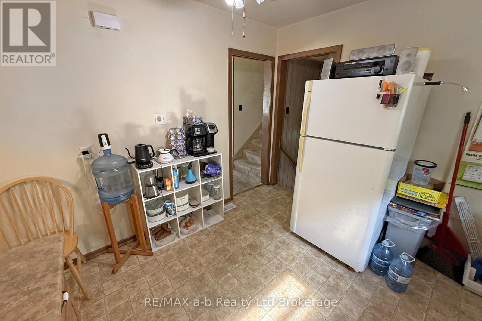 213 Belgrave Street, Woodstock (Woodstock - North), Ontario  N4S 7K1 - Photo 13 - X13206606