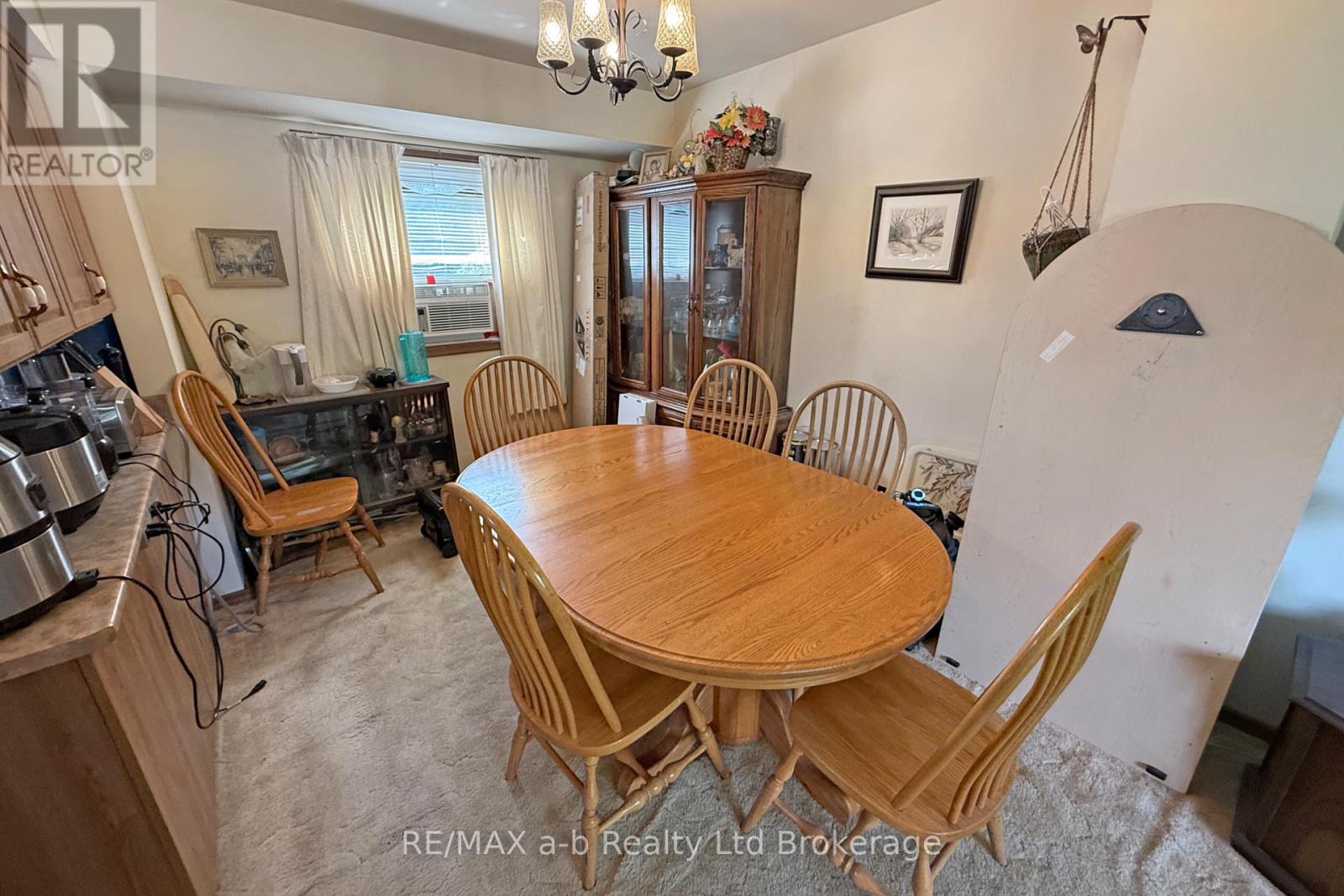 213 Belgrave Street, Woodstock (Woodstock - North), Ontario  N4S 7K1 - Photo 14 - X13206606