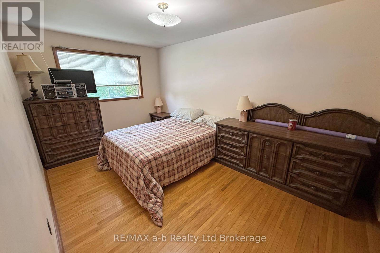213 Belgrave Street, Woodstock (Woodstock - North), Ontario  N4S 7K1 - Photo 15 - X13206606