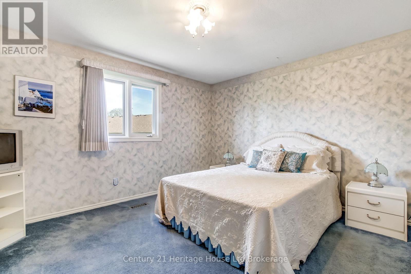 54 - 19 Hanlon Place, Brant (Paris), Ontario  N3L 4E7 - Photo 12 - X13208784