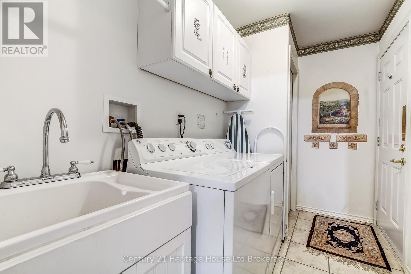54 - 19 Hanlon Place, Brant (Paris), Ontario  N3L 4E7 - Photo 16 - X13208784