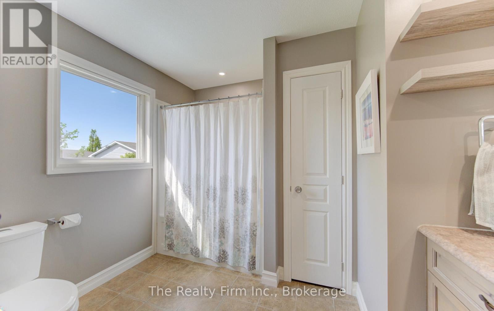 475 Albert Avenue N, North Perth (Listowel), Ontario  N4W 1V2 - Photo 28 - X13209082