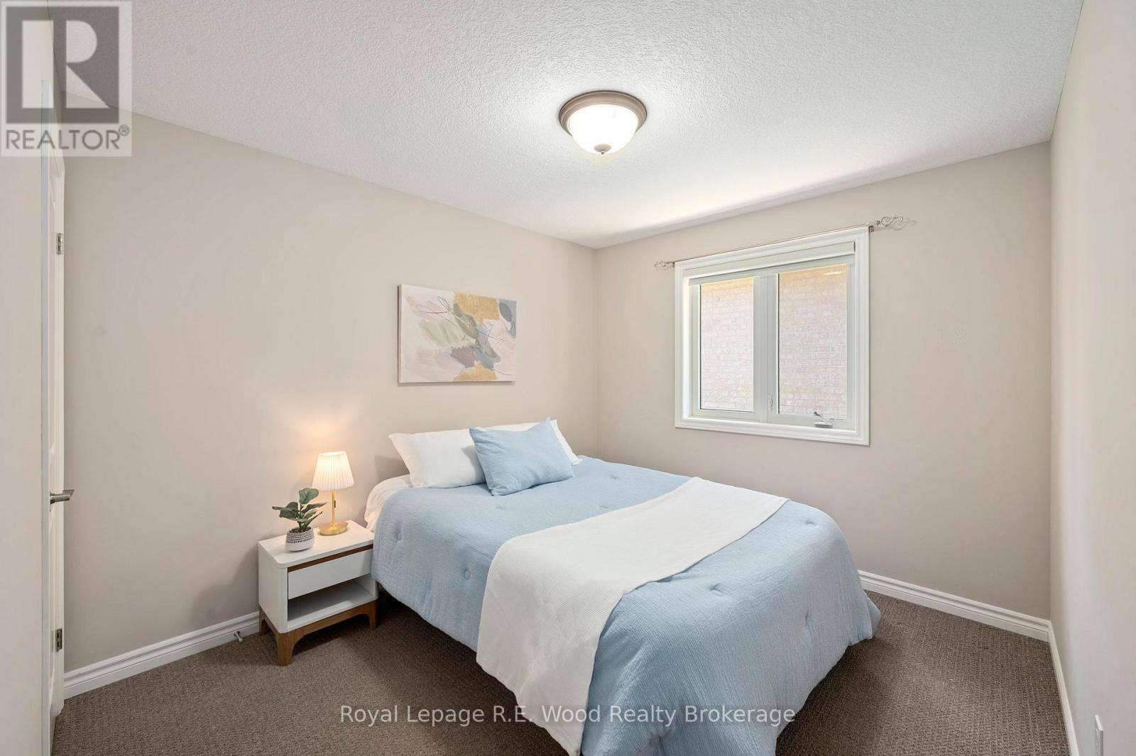16 Colin Avenue, Tillsonburg, Ontario  N4G 0E5 - Photo 14 - X13210240