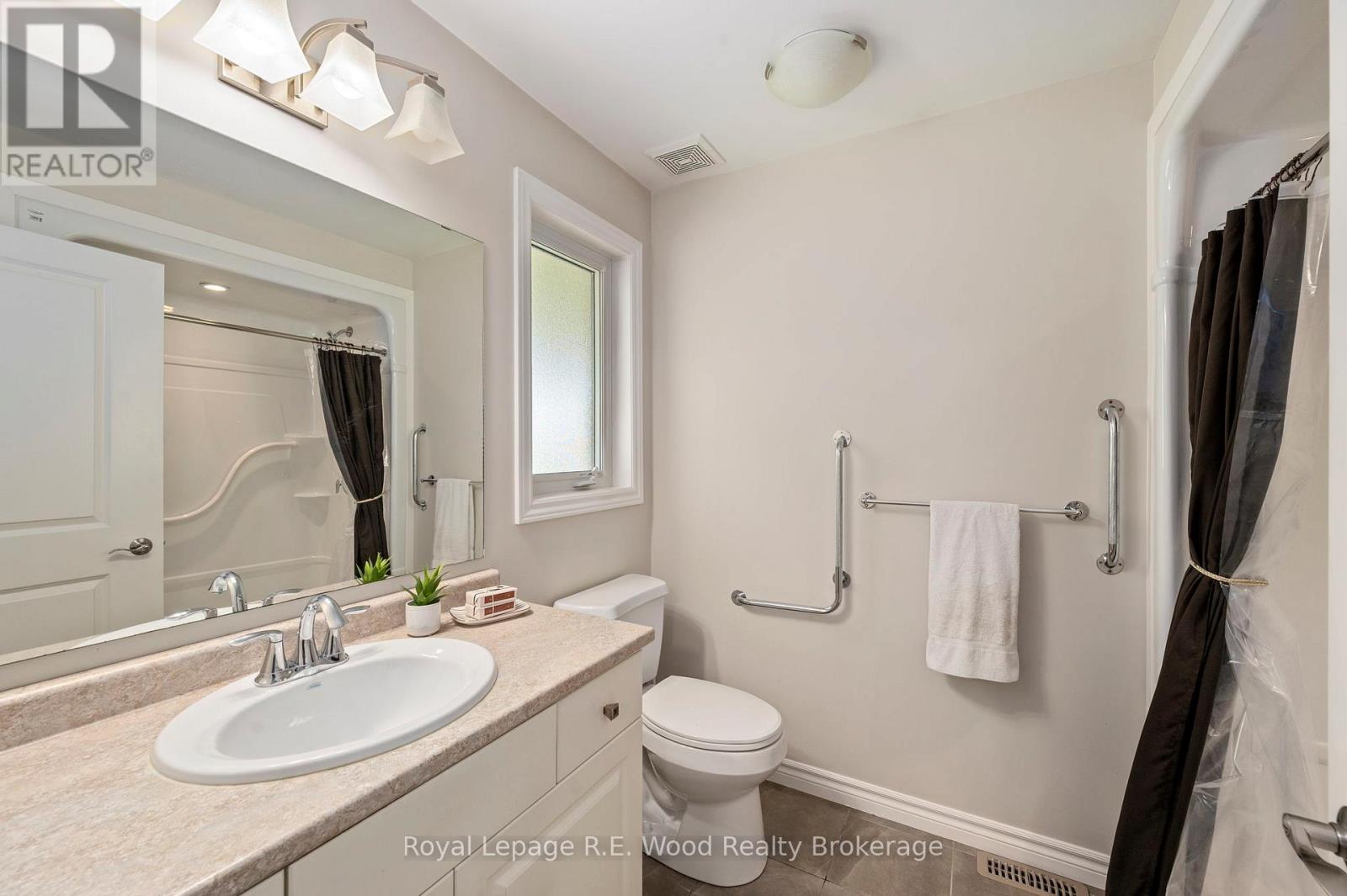 16 Colin Avenue, Tillsonburg, Ontario  N4G 0E5 - Photo 18 - X13210240
