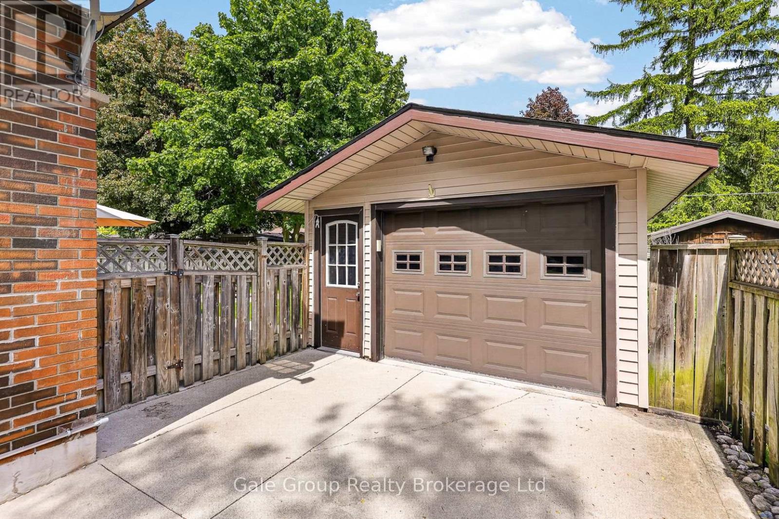 308 Willowgrove Crescent, Woodstock (Woodstock - North), Ontario  N4S 7N4 - Photo 8 - X13212420