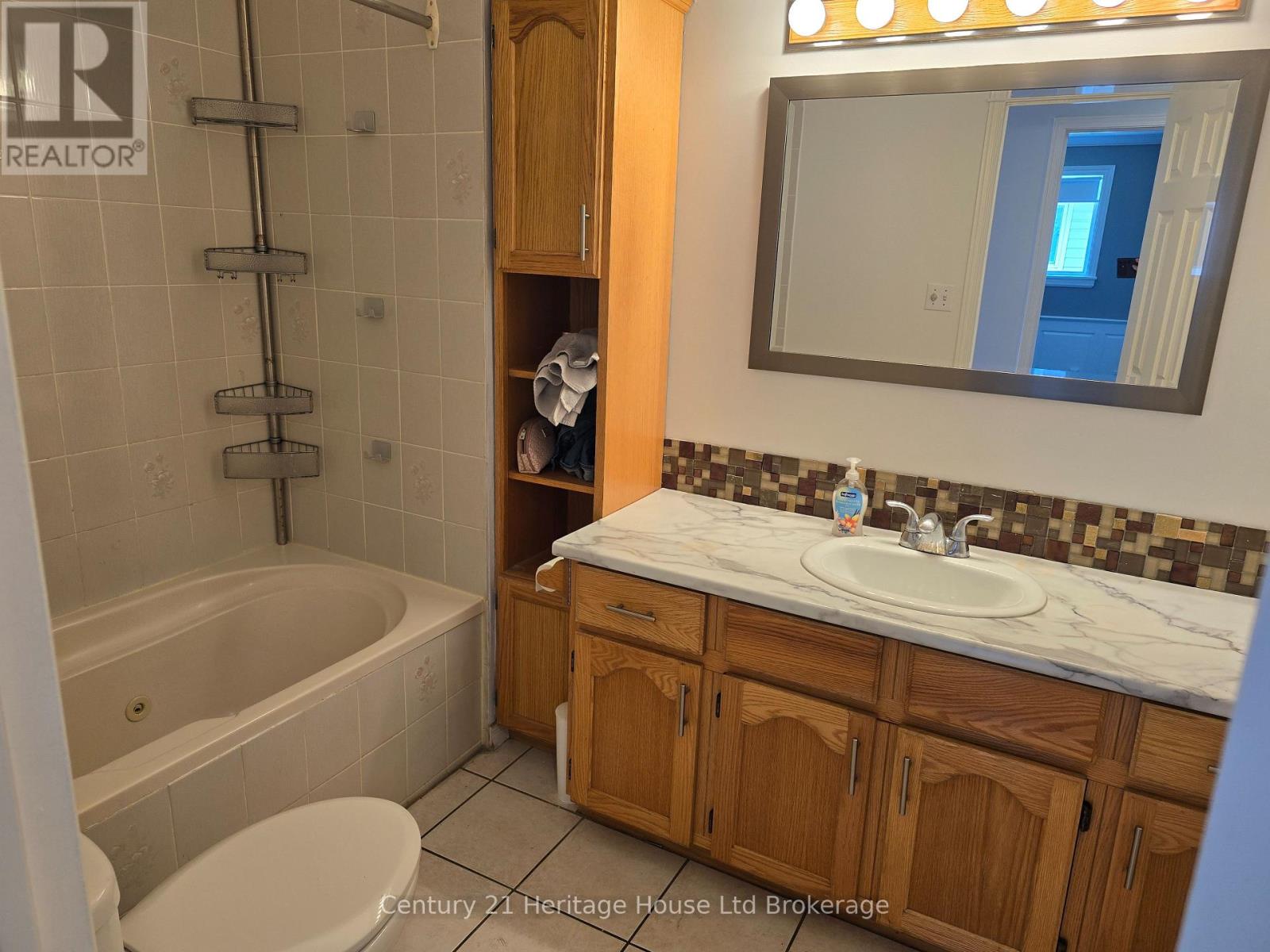 1229 Brackenwood Crescent, Kingston (City Northwest), Ontario  K7P 2W4 - Photo 13 - X13214482
