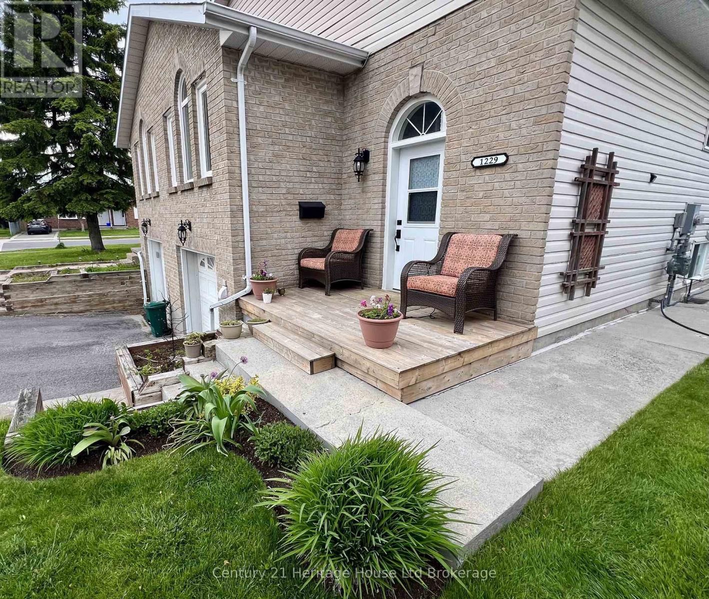 1229 Brackenwood Crescent, Kingston (City Northwest), Ontario  K7P 2W4 - Photo 2 - X13214482