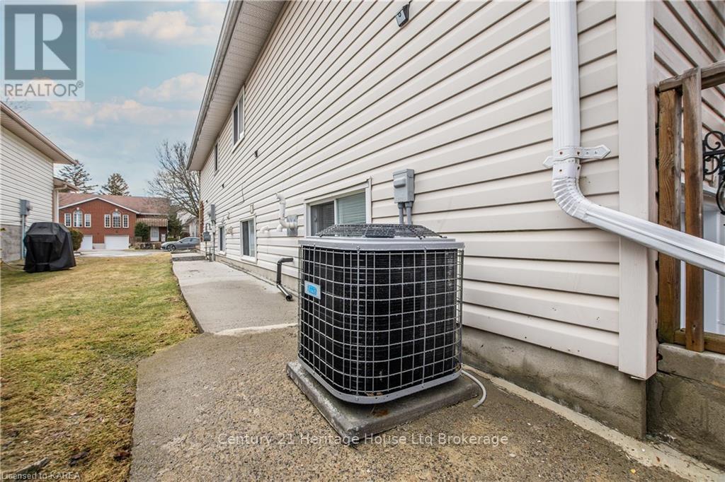 1229 Brackenwood Crescent, Kingston (City Northwest), Ontario  K7P 2W4 - Photo 29 - X13214482