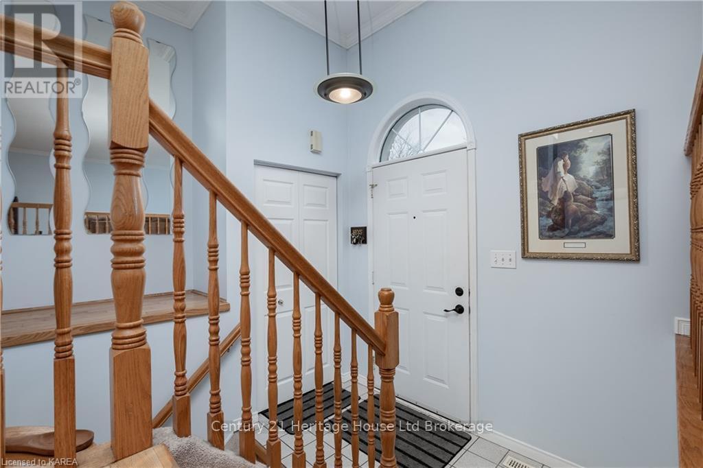 1229 Brackenwood Crescent, Kingston (City Northwest), Ontario  K7P 2W4 - Photo 5 - X13214482