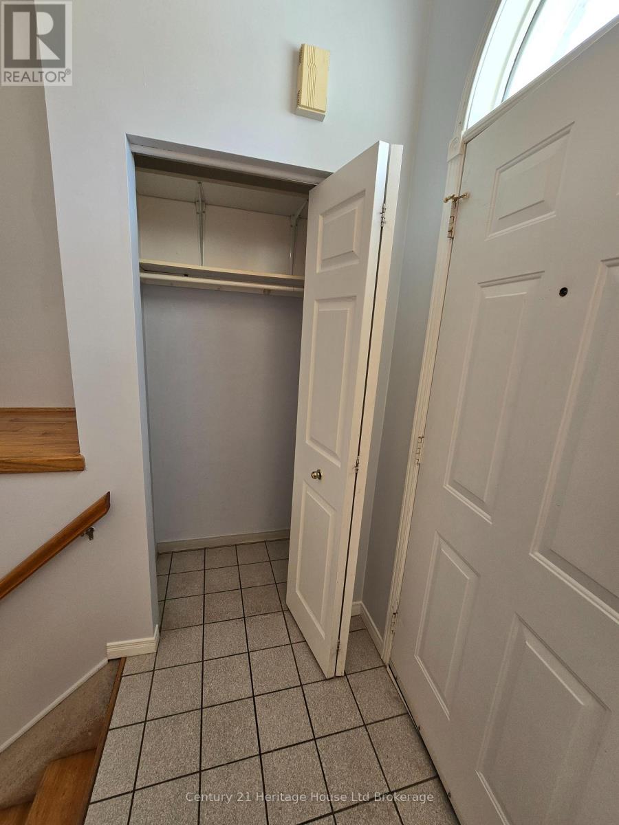1229 Brackenwood Crescent, Kingston (City Northwest), Ontario  K7P 2W4 - Photo 6 - X13214482