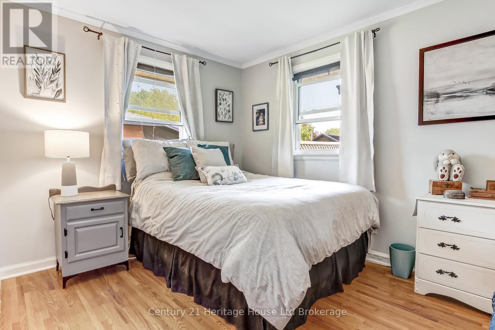 219 Brock Street, Zorra (Thamesford), Ontario  N0M 2M0 - Photo 11 - X13217484