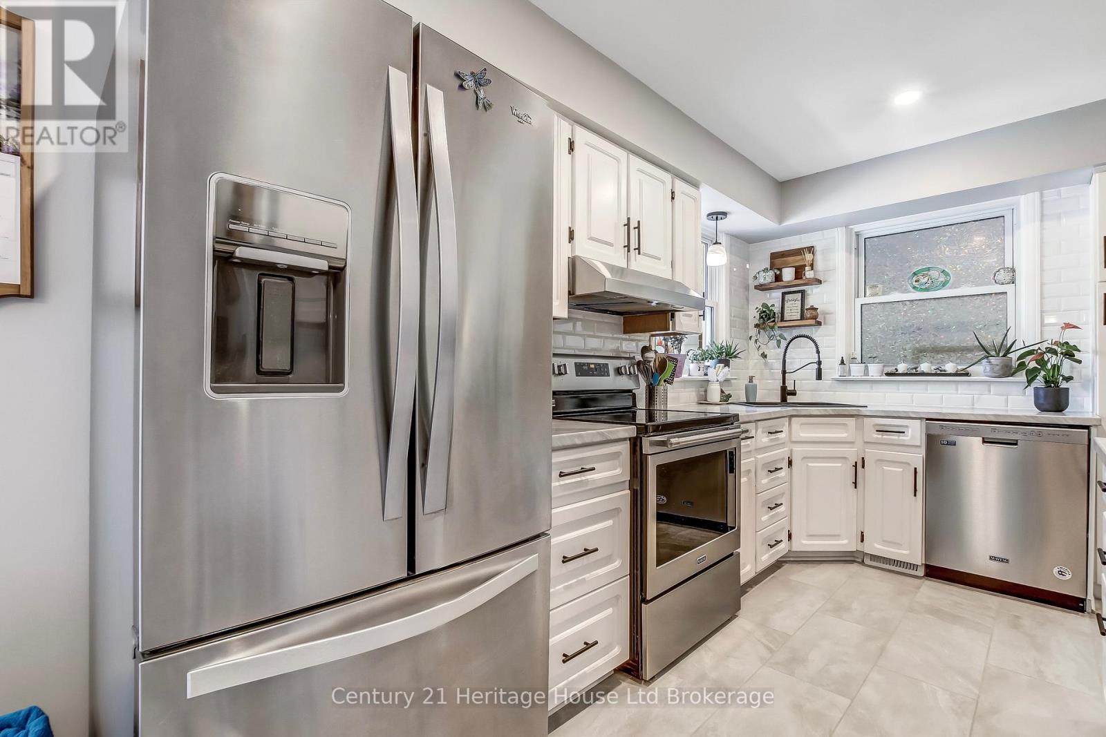 219 Brock Street, Zorra (Thamesford), Ontario  N0M 2M0 - Photo 8 - X13217484