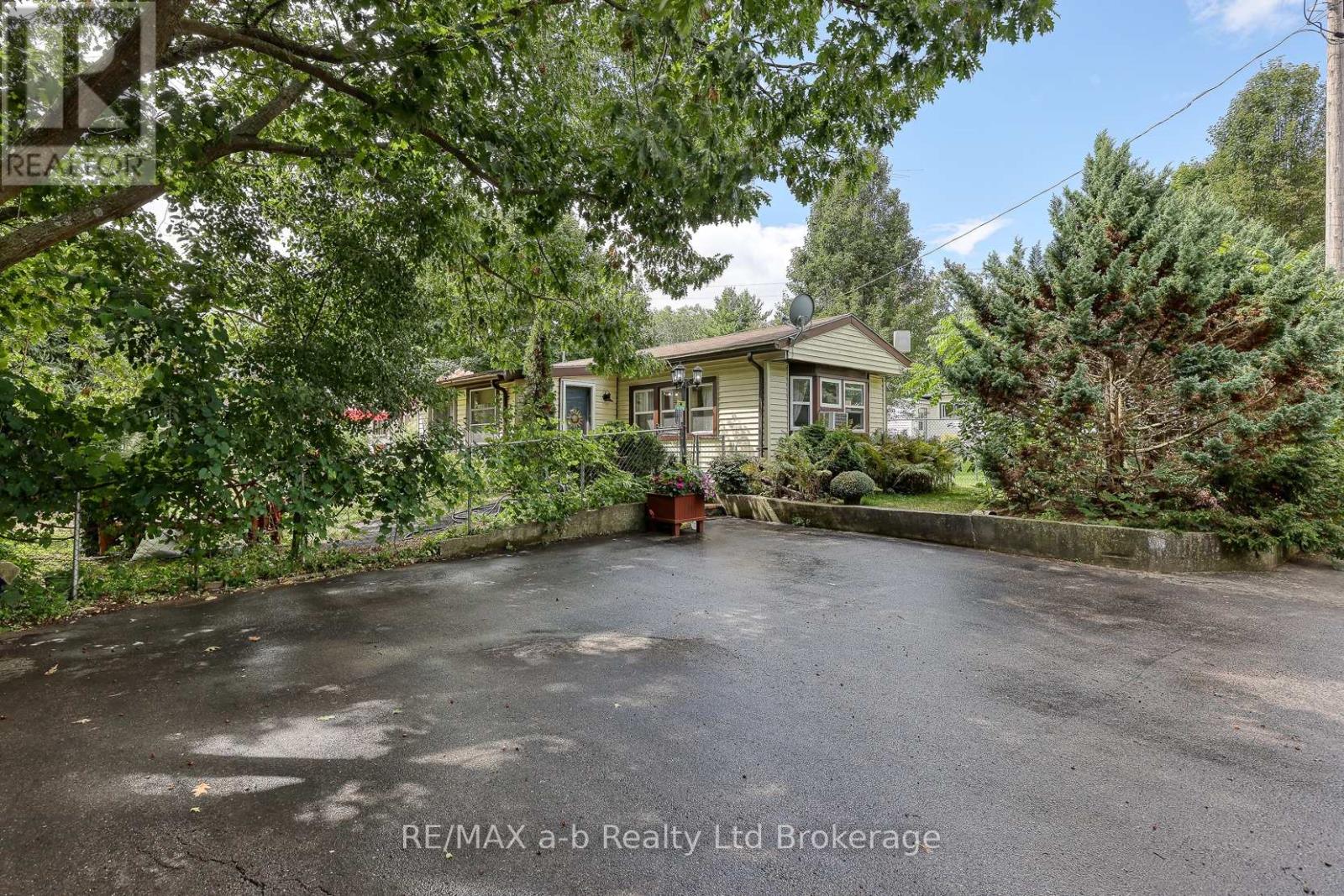26 - 746112 Township 4 Road, Blandford-Blenheim (Forest Estates), Ontario  N4S 7V9 - Photo 2 - X13218786