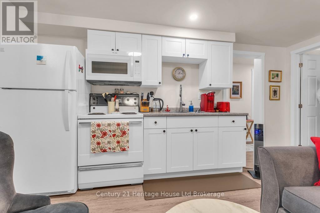 #6 - 112 Rolph Street, Tillsonburg, Ontario  N4G 3Y6 - Photo 4 - X13220122