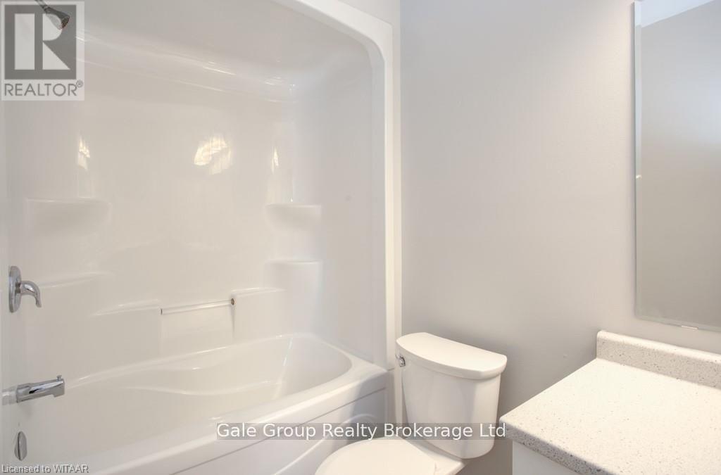 3 - 519 Dundas Street, Woodstock (Woodstock - North), Ontario  N4S 1C3 - Photo 7 - X13223194
