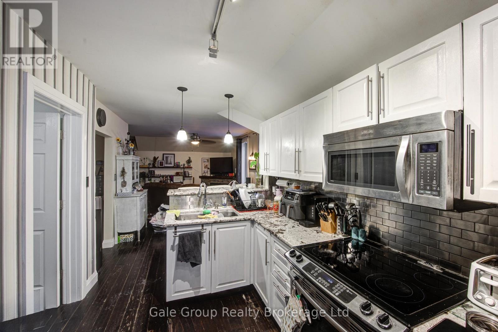 83 Oxford Street, Woodstock (Woodstock - North), Ontario  N4S 6A4 - Photo 4 - X13223330