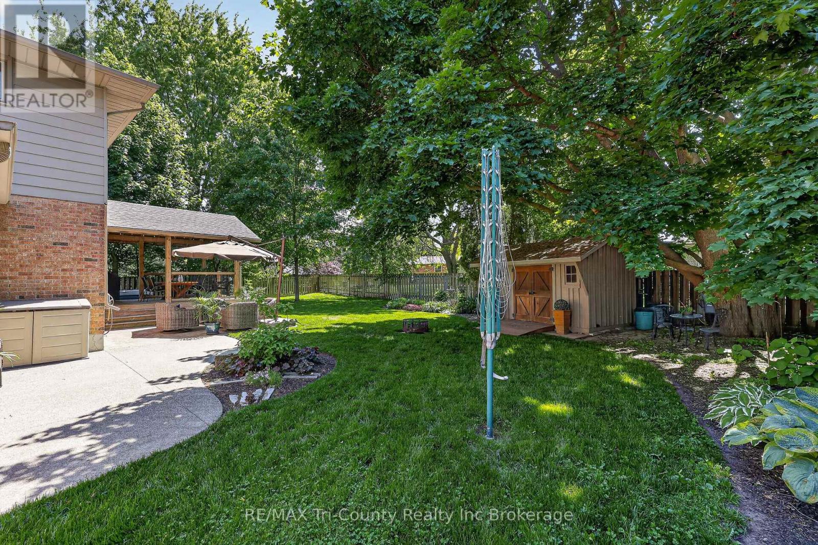 11 Adams Avenue, Tillsonburg, Ontario  N4G 4X3 - Photo 6 - X13229024