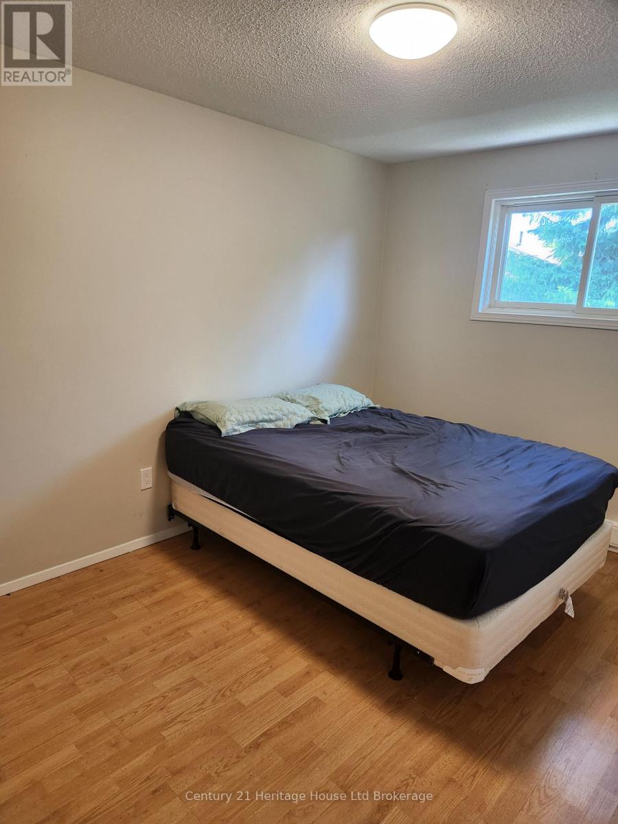 6 - 380 Springbank Avenue N, Woodstock (Woodstock - North), Ontario  N4T 1L8 - Photo 8 - X13230692