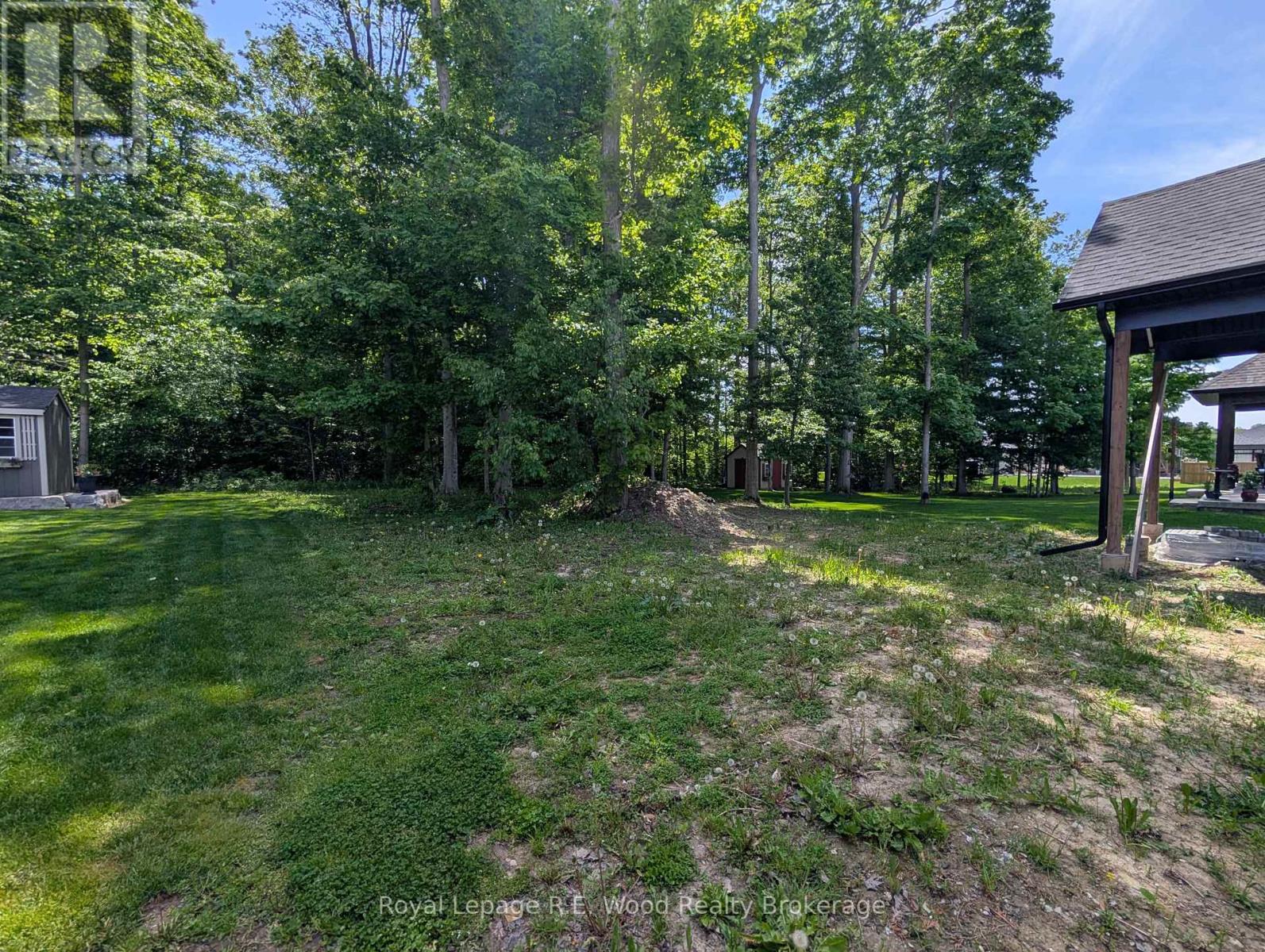 49 Sunview Drive, Norwich (Norwich Town), Ontario  N0J 1P0 - Photo 3 - X13232516
