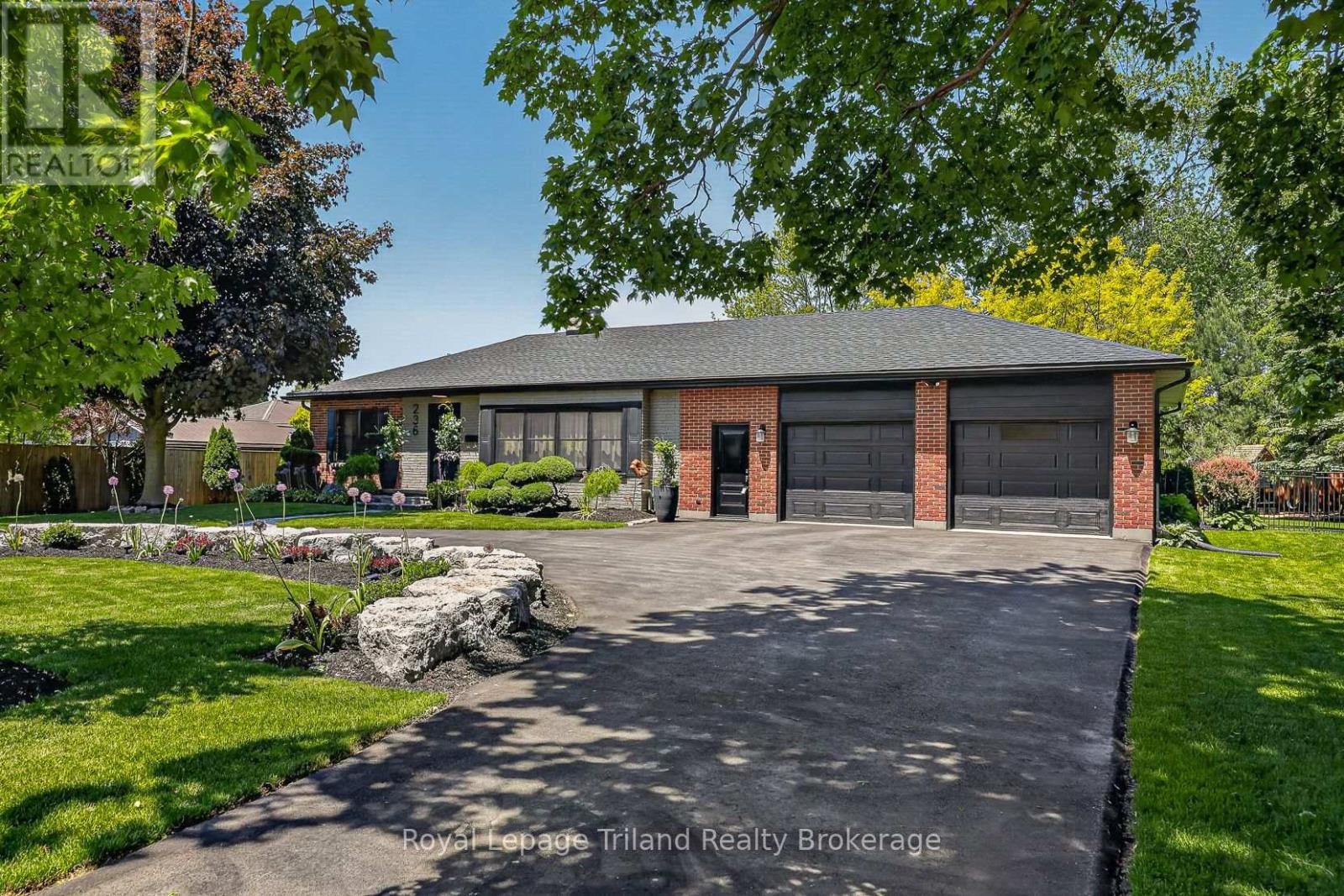 236 Delatre Street W, Zorra (Thamesford), Ontario  N0M 2M0 - Photo 2 - X13234990