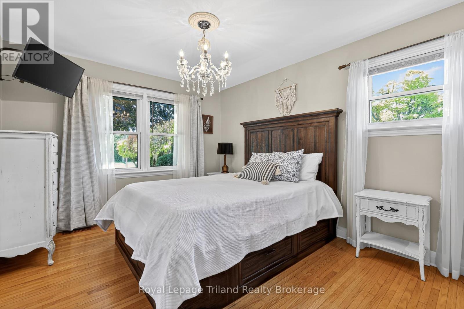 236 Delatre Street W, Zorra (Thamesford), Ontario  N0M 2M0 - Photo 22 - X13234990