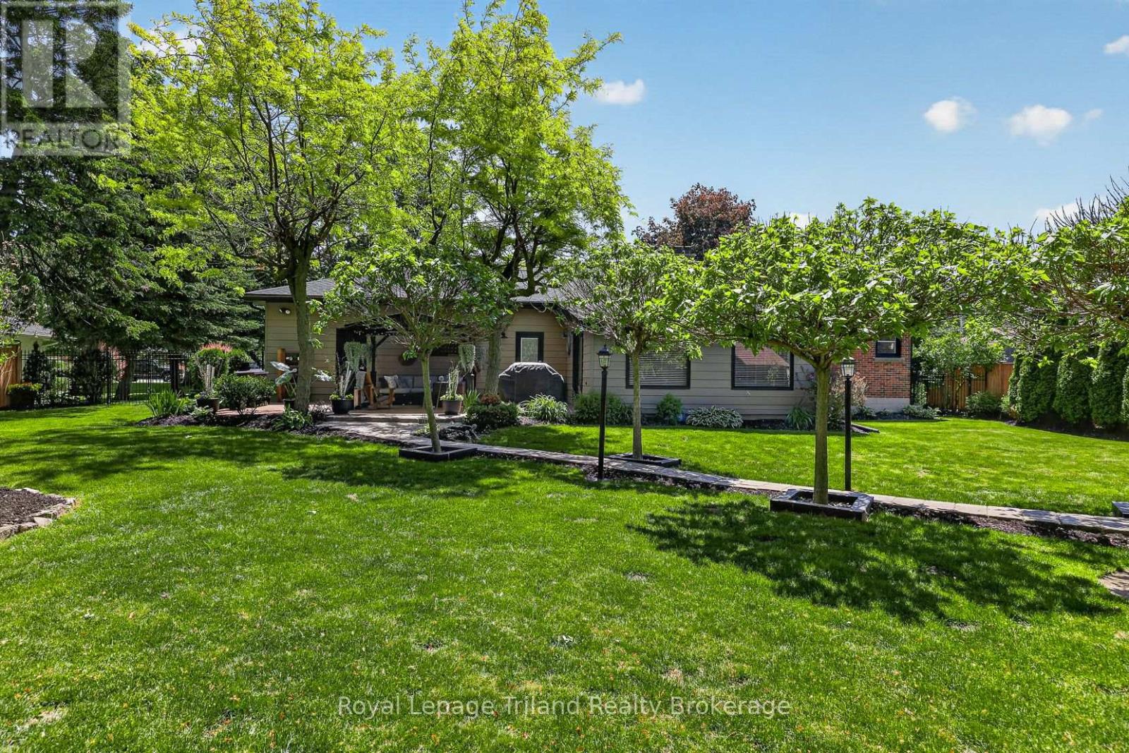 236 Delatre Street W, Zorra (Thamesford), Ontario  N0M 2M0 - Photo 42 - X13234990