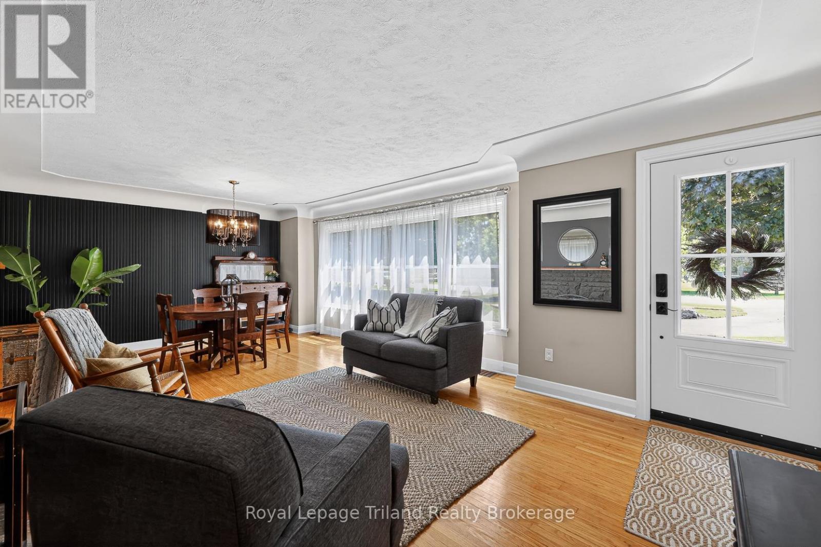 236 Delatre Street W, Zorra (Thamesford), Ontario  N0M 2M0 - Photo 8 - X13234990