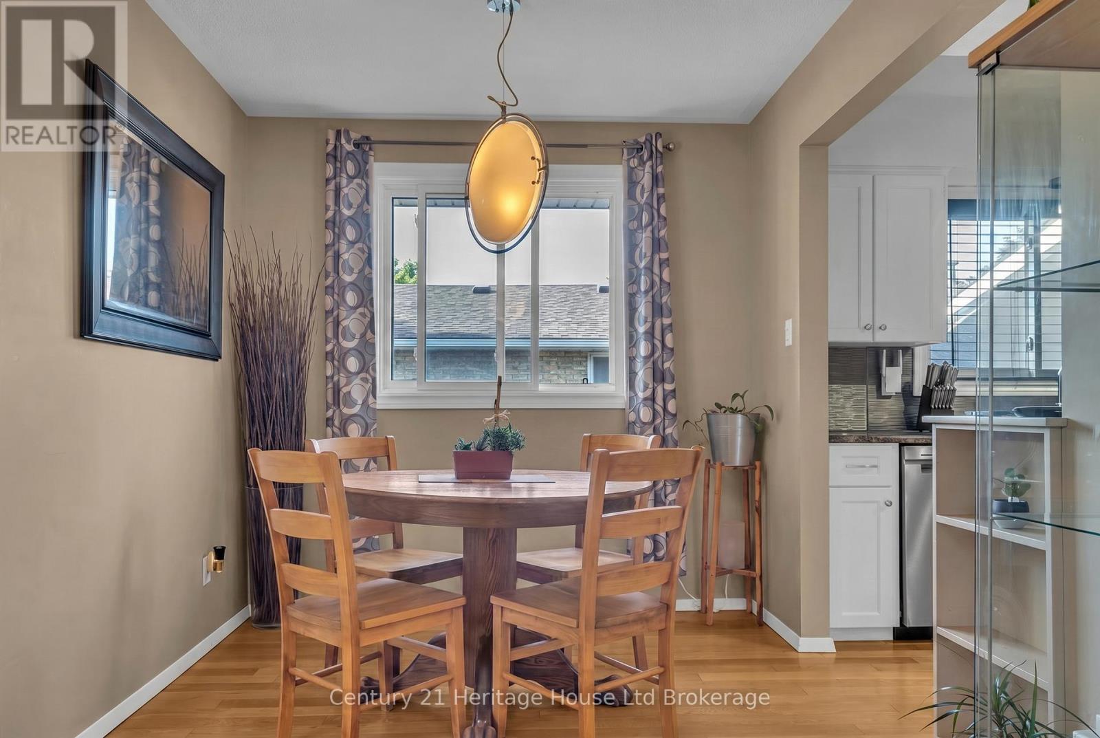 1000 Sunset Boulevard, Woodstock (Woodstock - South), Ontario  N4S 8C4 - Photo 8 - X13236432