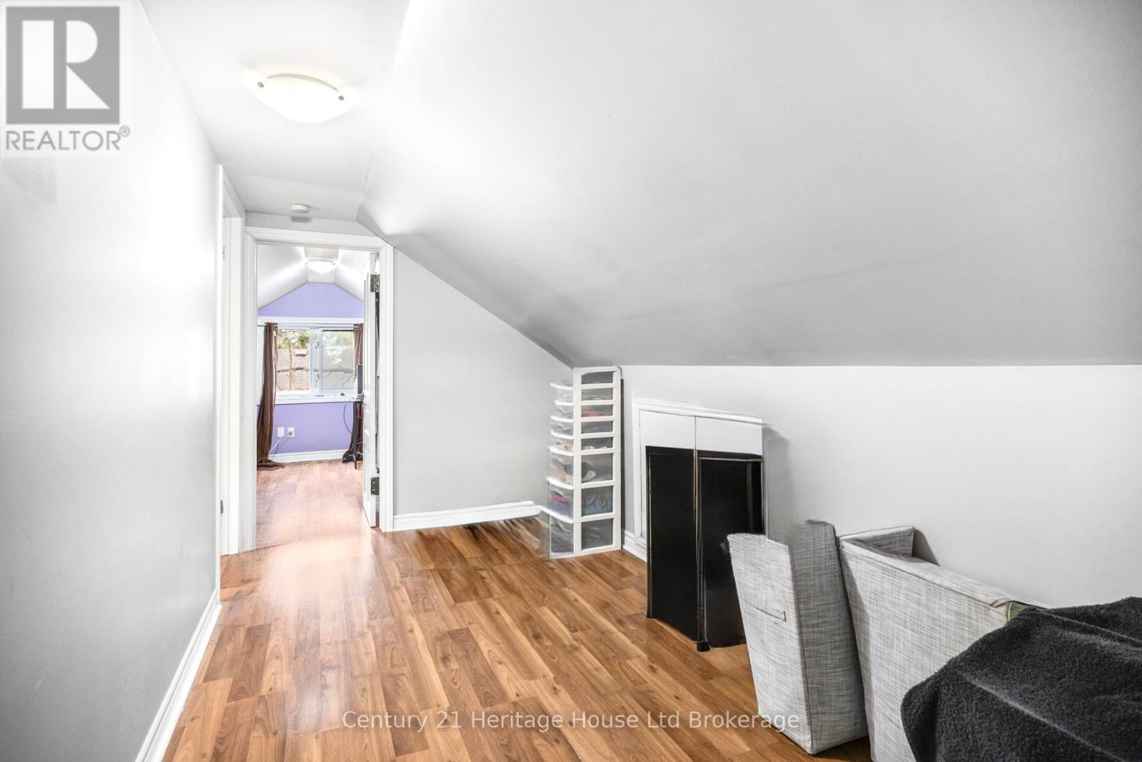 31 Wethered Street, London East (East C), Ontario  N5Y 1G8 - Photo 17 - X13238092