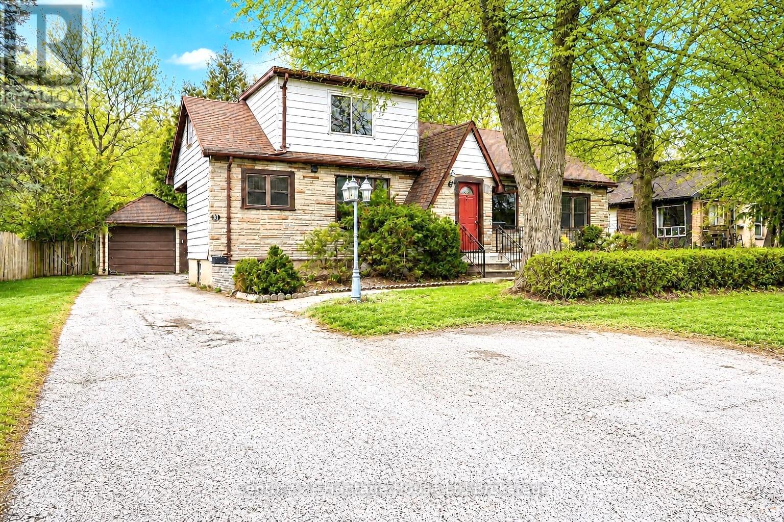 31 Wethered Street, London East (East C), Ontario  N5Y 1G8 - Photo 2 - X13238092