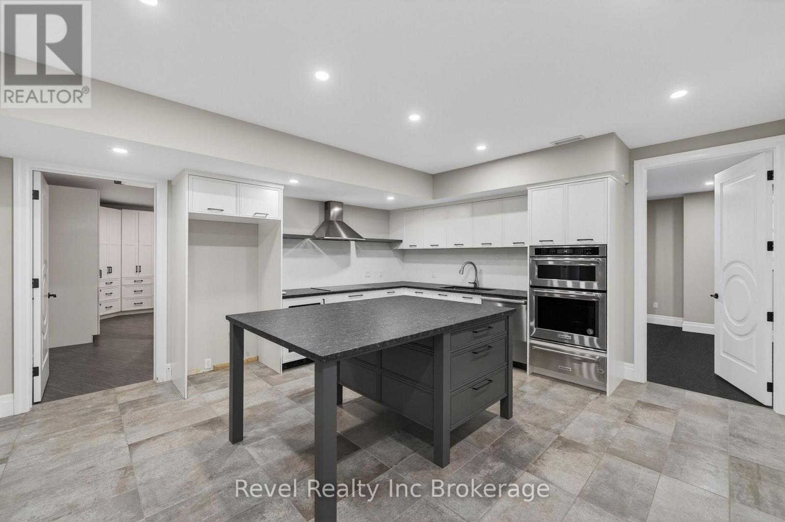 241 Tamarack Boulevard, Woodstock (Woodstock - North), Ontario  N4S 0E4 - Photo 30 - X13240222