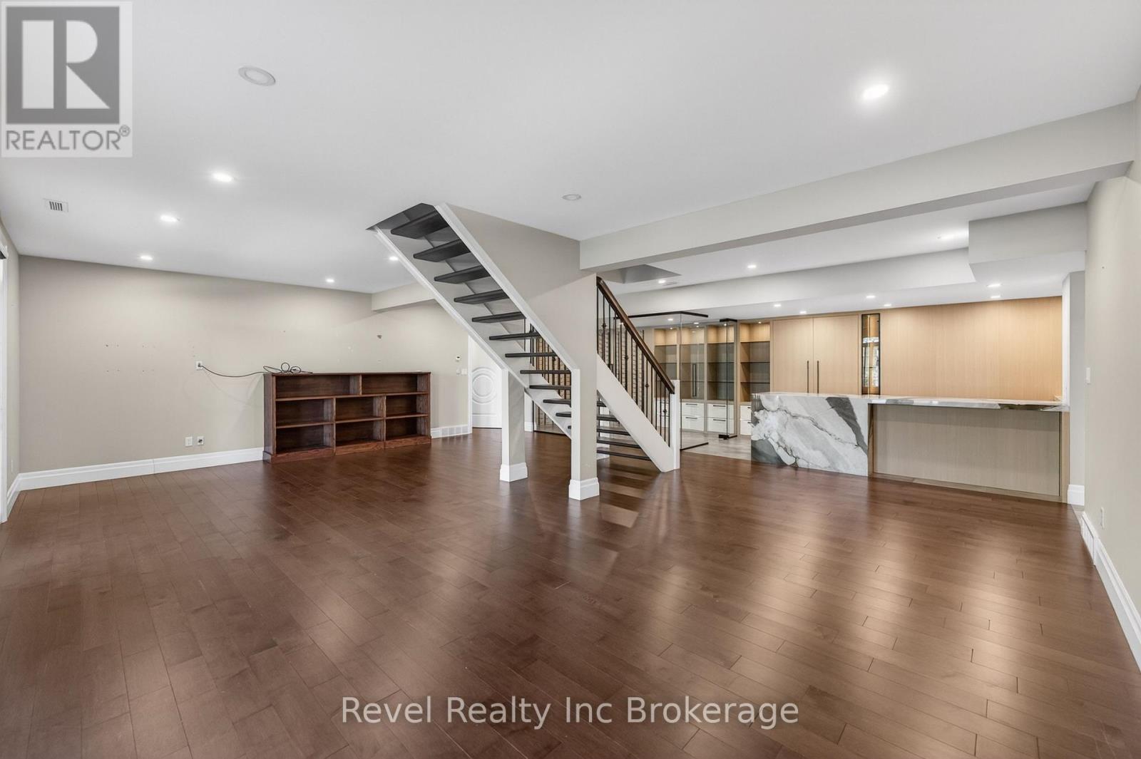 241 Tamarack Boulevard, Woodstock (Woodstock - North), Ontario  N4S 0E4 - Photo 32 - X13240222