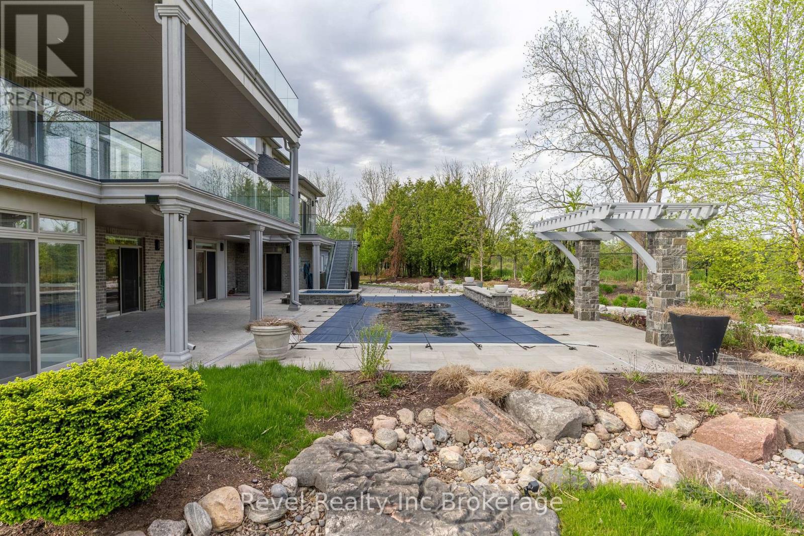 241 Tamarack Boulevard, Woodstock (Woodstock - North), Ontario  N4S 0E4 - Photo 44 - X13240222