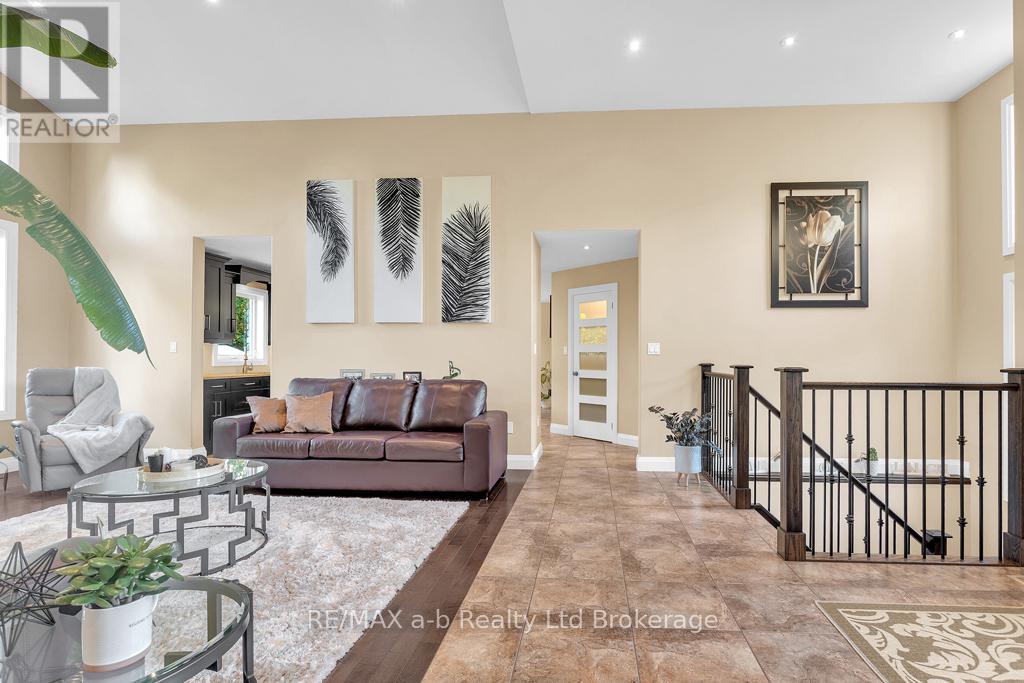 9442 Richmond Road, Bayham (Richmond), Ontario  N5H 2R1 - Photo 14 - X13240344