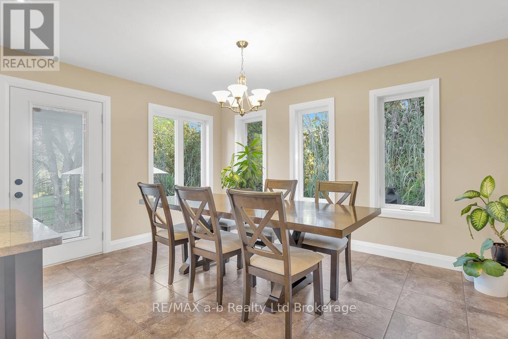 9442 Richmond Road, Bayham (Richmond), Ontario  N5H 2R1 - Photo 19 - X13240344