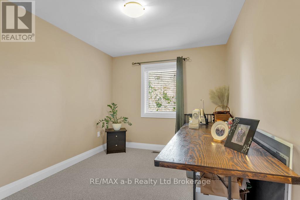 9442 Richmond Road, Bayham (Richmond), Ontario  N5H 2R1 - Photo 21 - X13240344