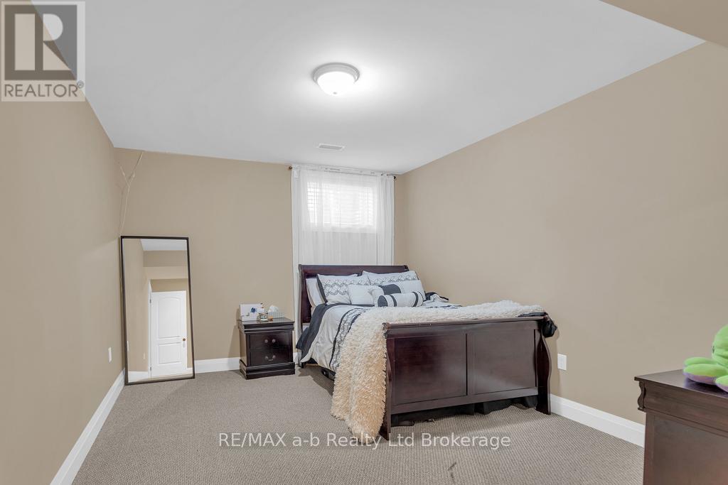 9442 Richmond Road, Bayham (Richmond), Ontario  N5H 2R1 - Photo 28 - X13240344
