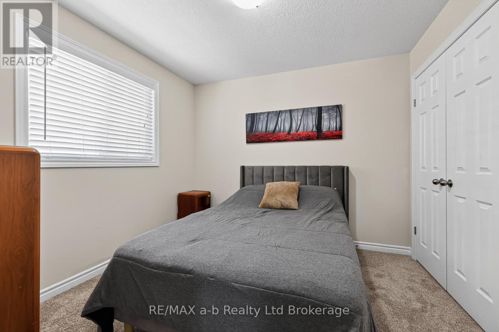 1380 Caen Avenue, Woodstock (Woodstock - North), Ontario  N4T 0J3 - Photo 16 - X13240970