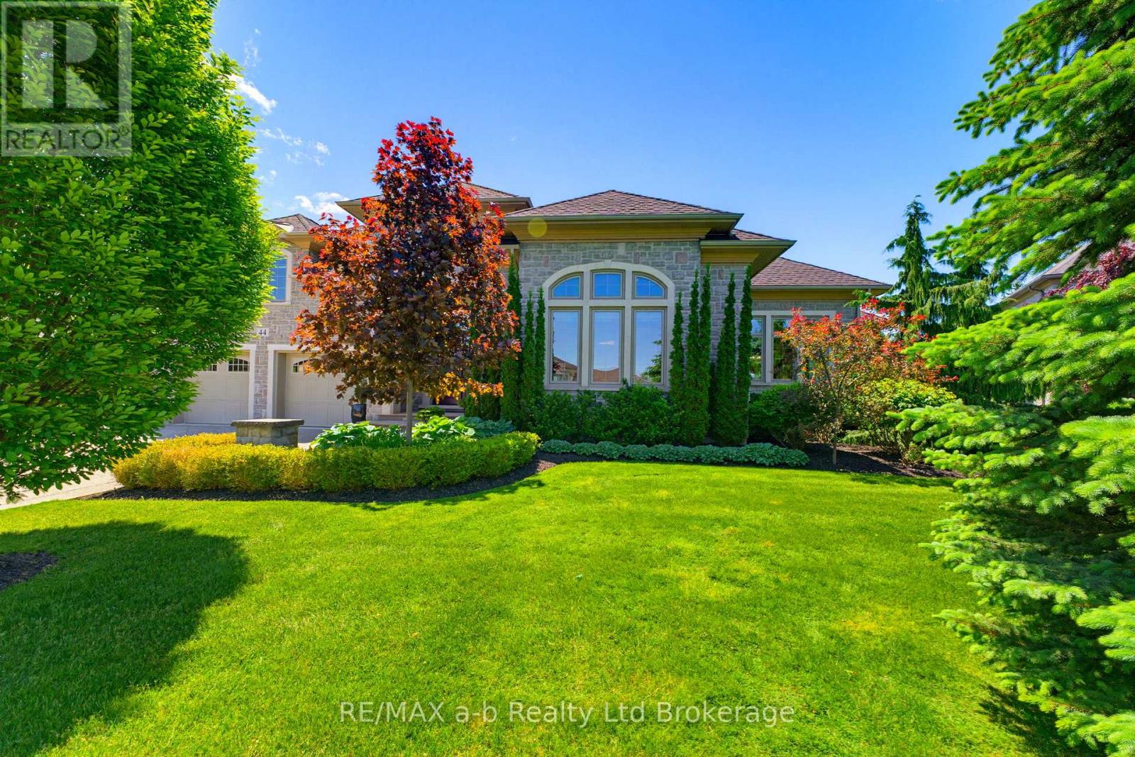 44 Yeager Avenue, Norfolk (Simcoe), Ontario  N3Y 5N3 - Photo 4 - X13241010
