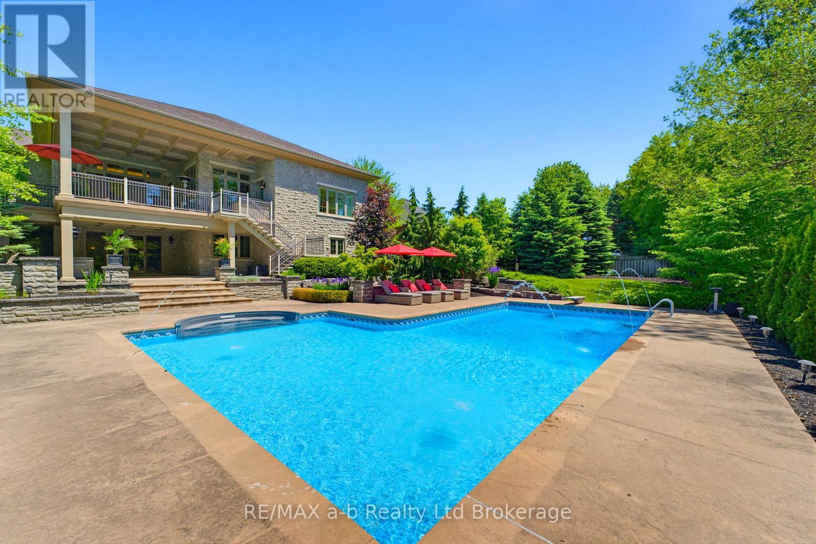 44 Yeager Avenue, Norfolk (Simcoe), Ontario  N3Y 5N3 - Photo 5 - X13241010