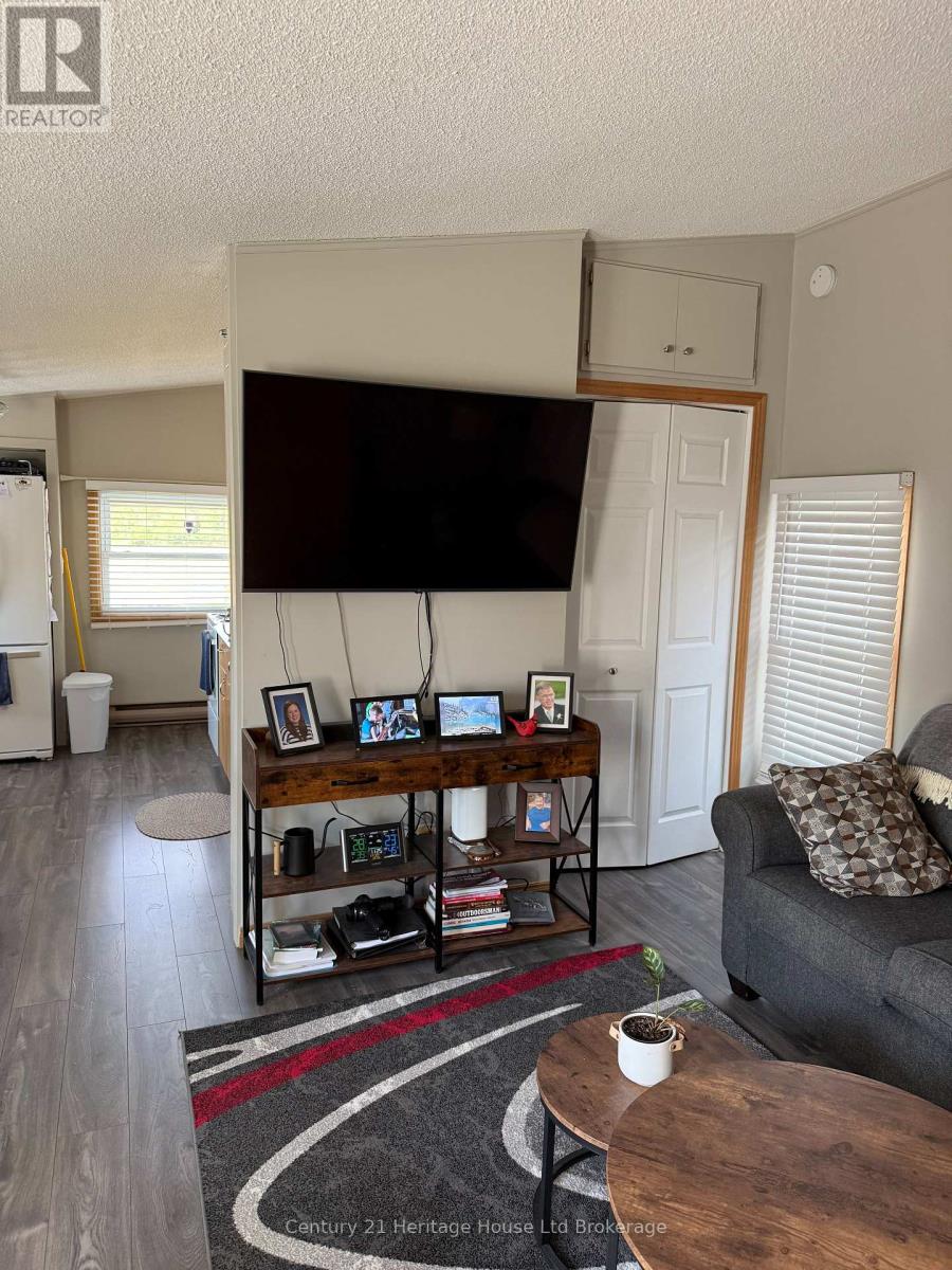 6b Cranberry Road, Tillsonburg, Ontario  N4G 4Y9 - Photo 5 - X13247204