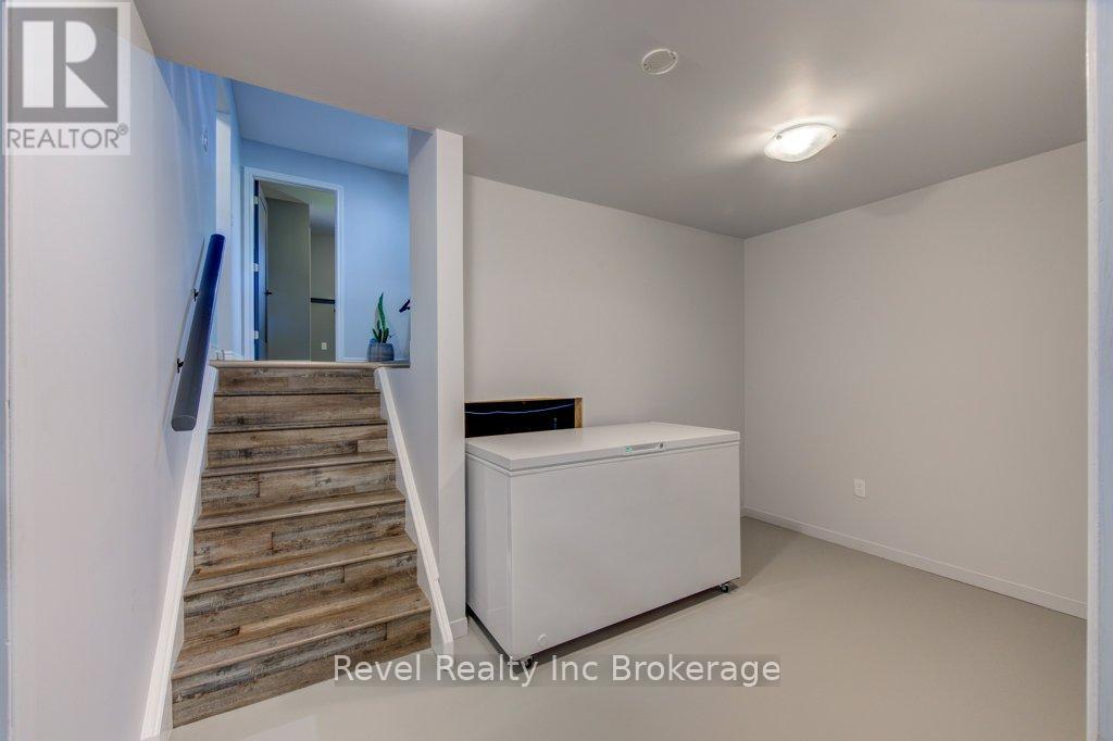 355 Oxford Avenue, Ingersoll (Ingersoll - North), Ontario  N5C 3H5 - Photo 32 - X13247676