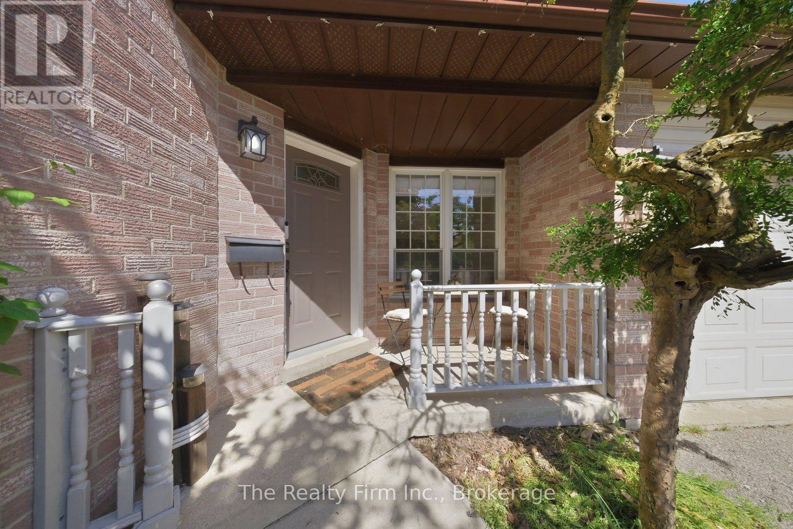 125 Anderson Street, Woodstock (Woodstock - South), Ontario  N4S 8Z6 - Photo 3 - X13248842