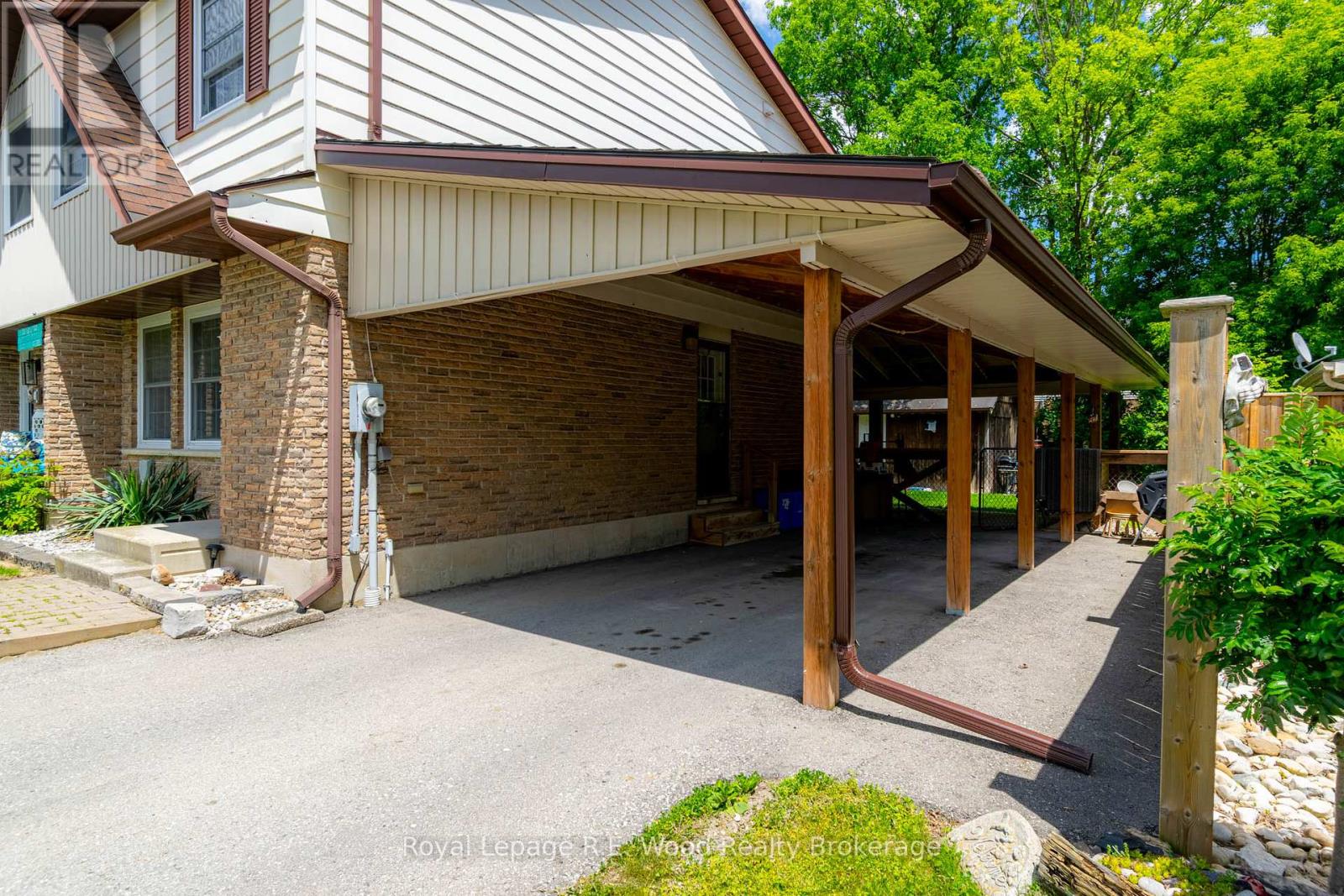 13 Cayley Street, Norwich (Norwich Town), Ontario  N0J 1P0 - Photo 3 - X13249486