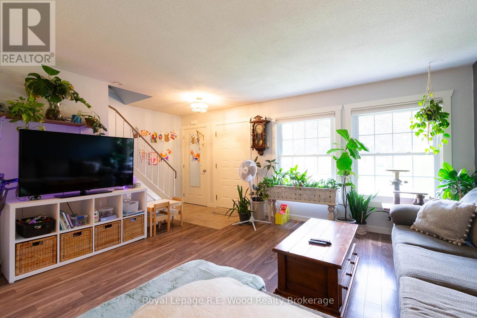 13 Cayley Street, Norwich (Norwich Town), Ontario  N0J 1P0 - Photo 4 - X13249486