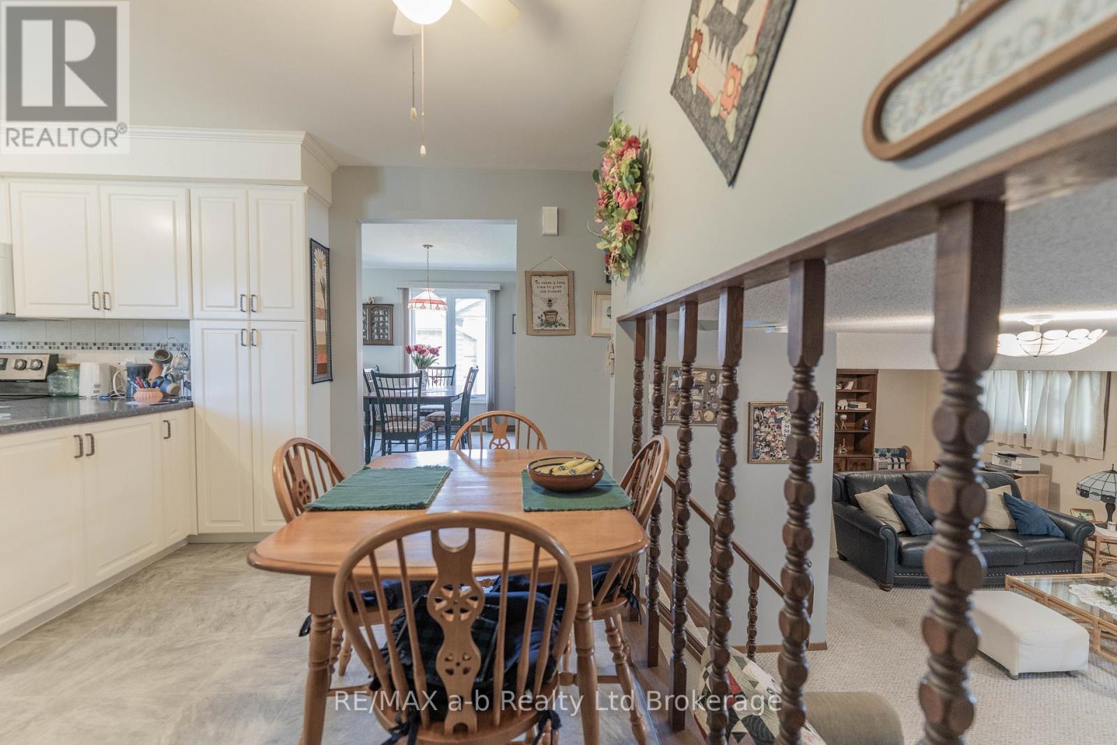 18 Denrich Avenue, Tillsonburg, Ontario  N4G 4W2 - Photo 15 - X13410160